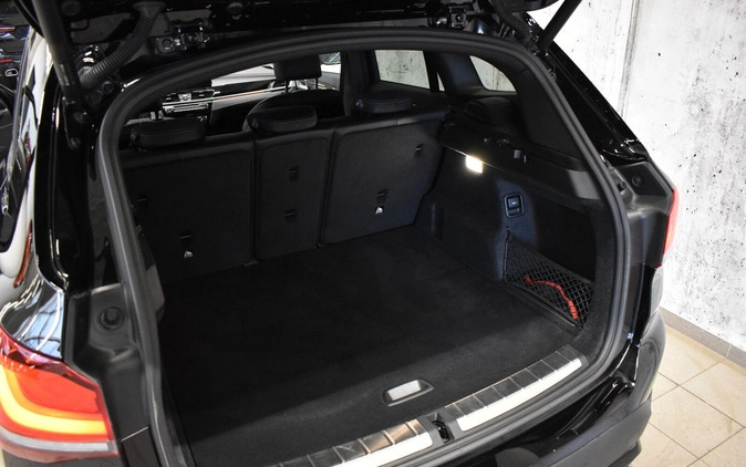 BMW X1 cena 132700 przebieg: 108000, rok produkcji 2021 z Szepietowo małe 352